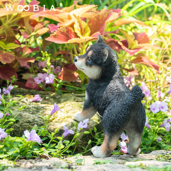 横を向いた子供のわんこ《 黒柴犬 18cm》